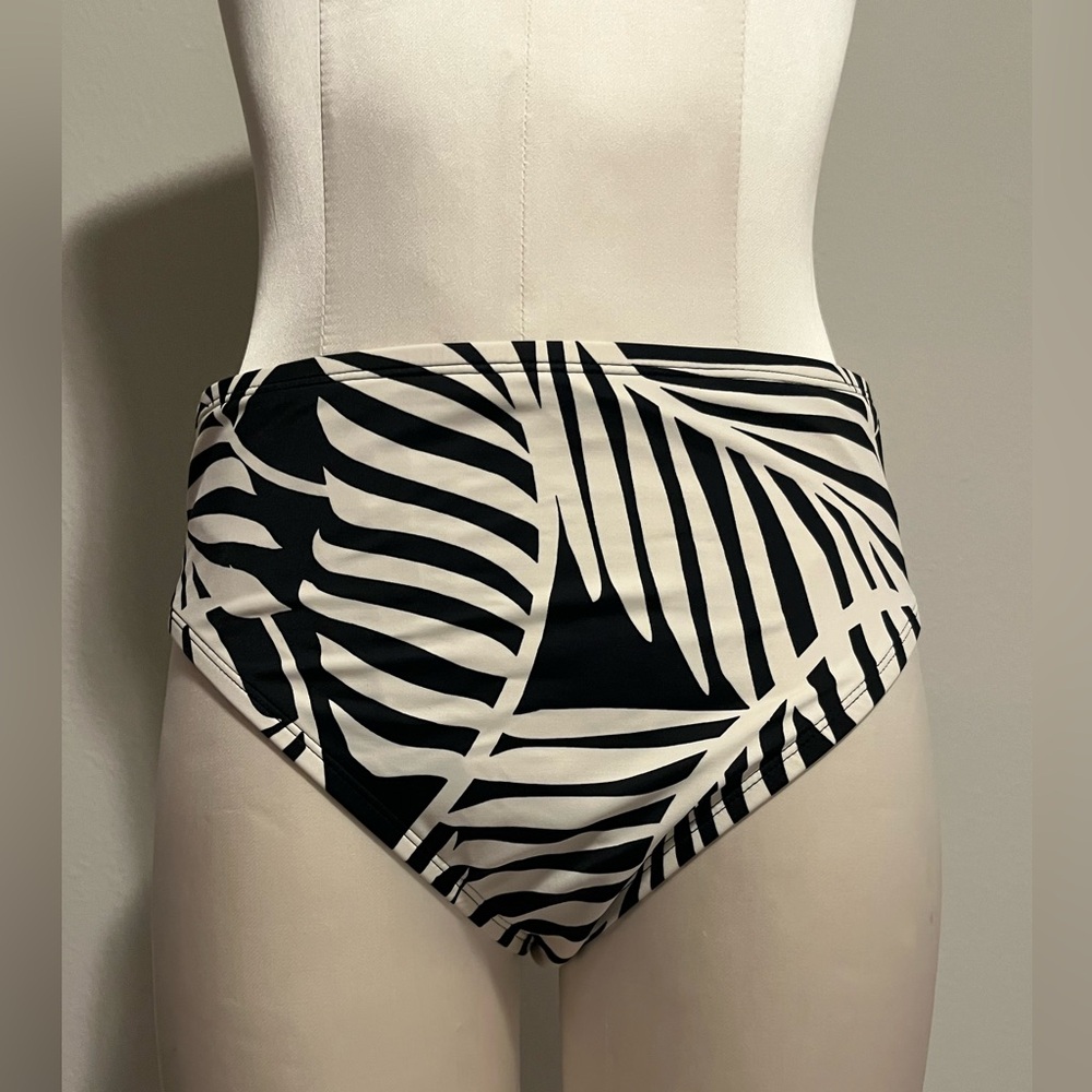 Black&White palm print Bikini Bottom Sofia by Sofia Vergarat